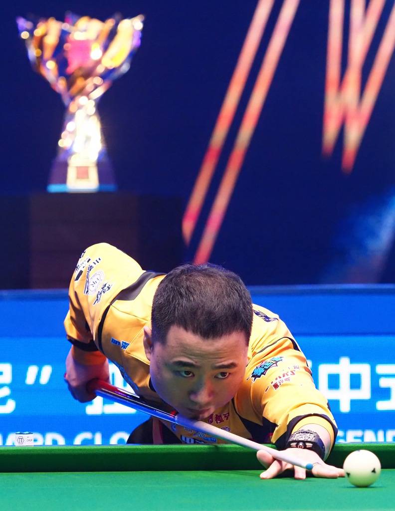 球迷们的支 球迷们的支