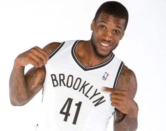 而是围绕 而是围绕